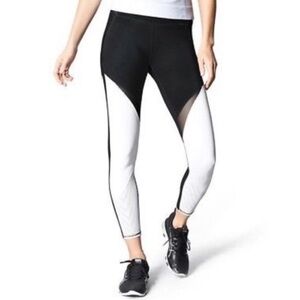 Athleta High Rise Precision 7/8 Leggings